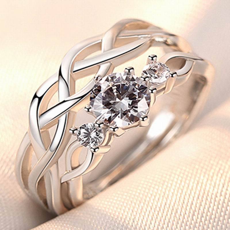 Opening Wedding Simulation Diamond Ring