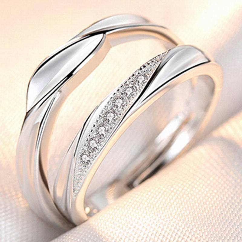 Opening Wedding Simulation Diamond Ring