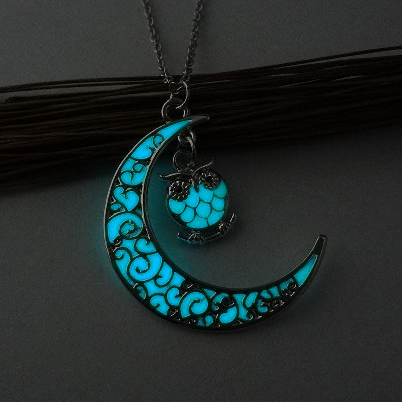 Glowing Silver Plated Chain Necklaces