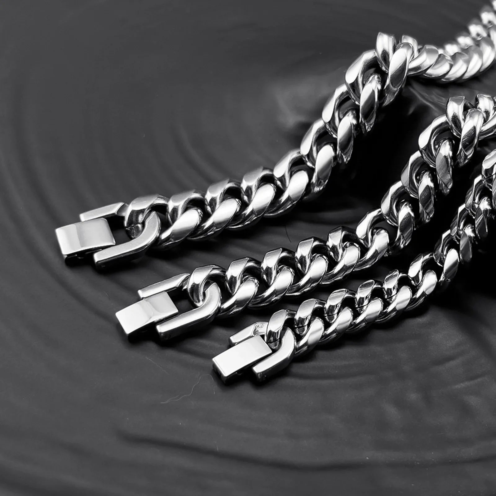 Cuban Chain Bracelets